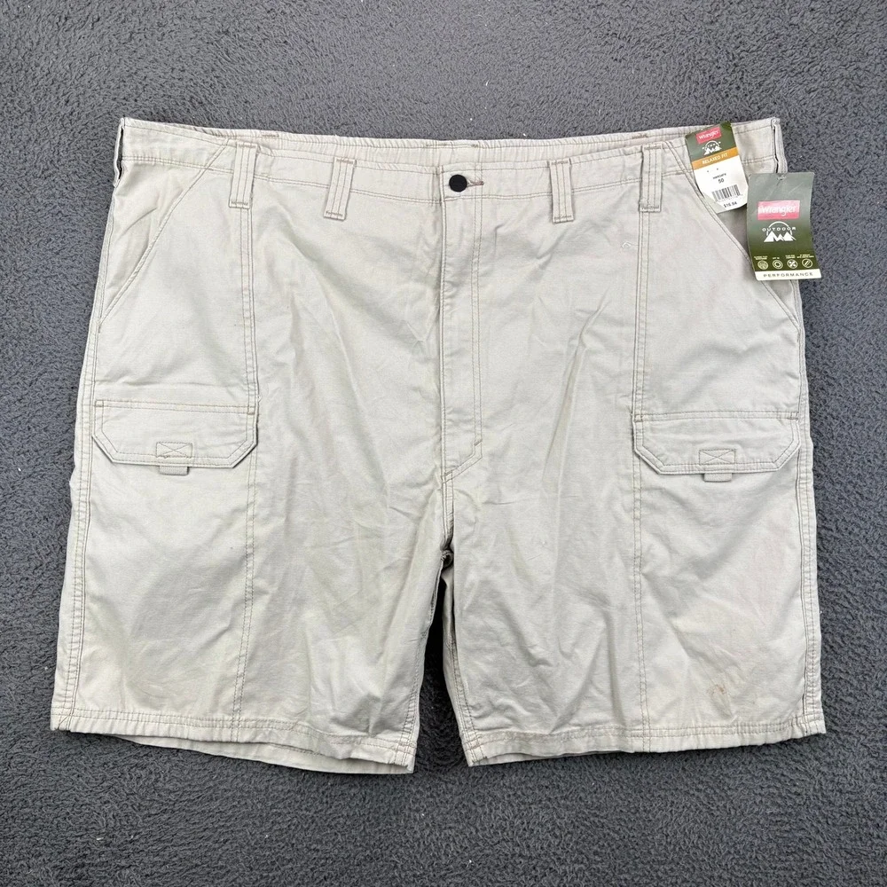 Wrangler Outdoor Performance Cargo Shorts Mens 50 Khaki Relaxed NW934FK NWT